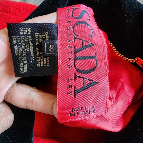 VINTAGE ESCADA MARGARETHA LEY - Picture 14 of 14